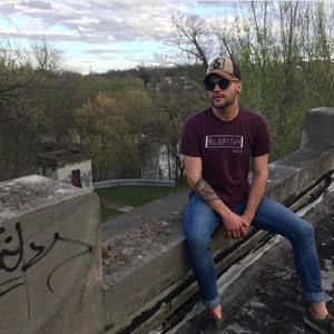 Meet your Posher, Anthony